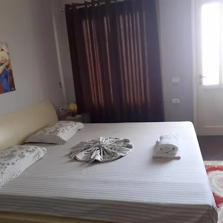Trifoni * Vlorë